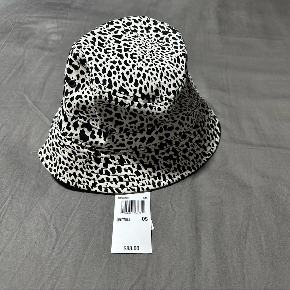 Michael Kors Bucket Hat